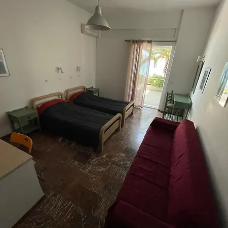 Eleanna Studios Aparthotel
