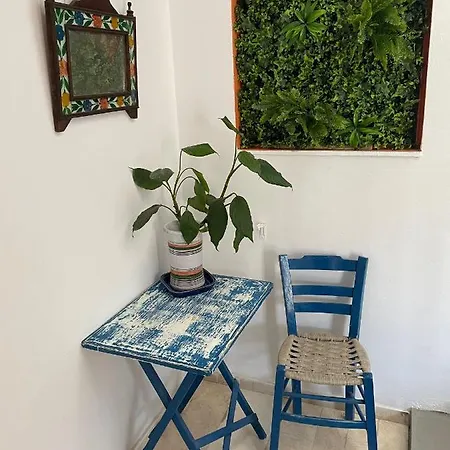 Aparthotel Eleanna Studios